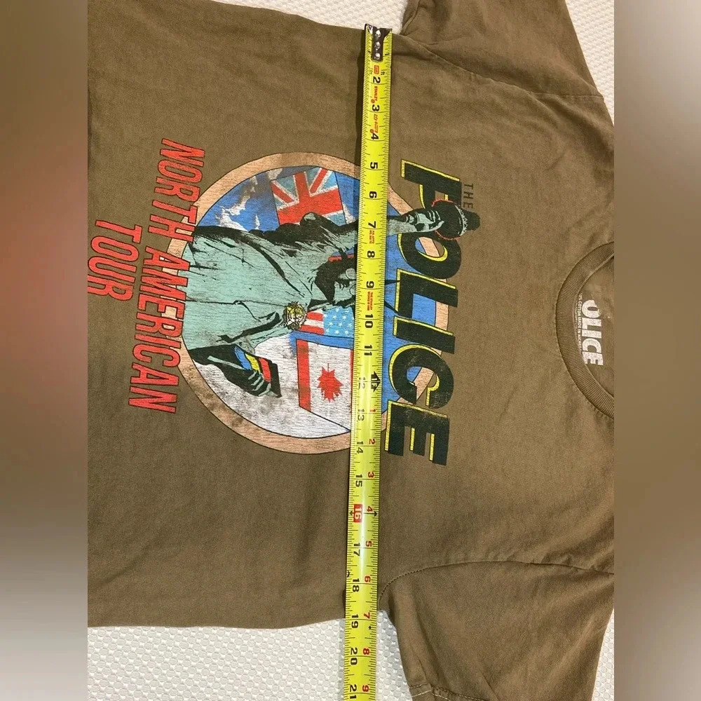 🏁The Police North American Tour 2013 T-shirt cropped
S/M - Picture 5 of 9